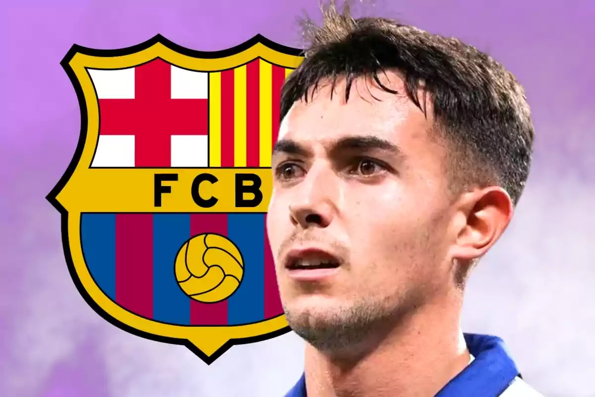 Jugador de fútbol con el escudo del FC Barcelona de fondo sobre un fondo morado.