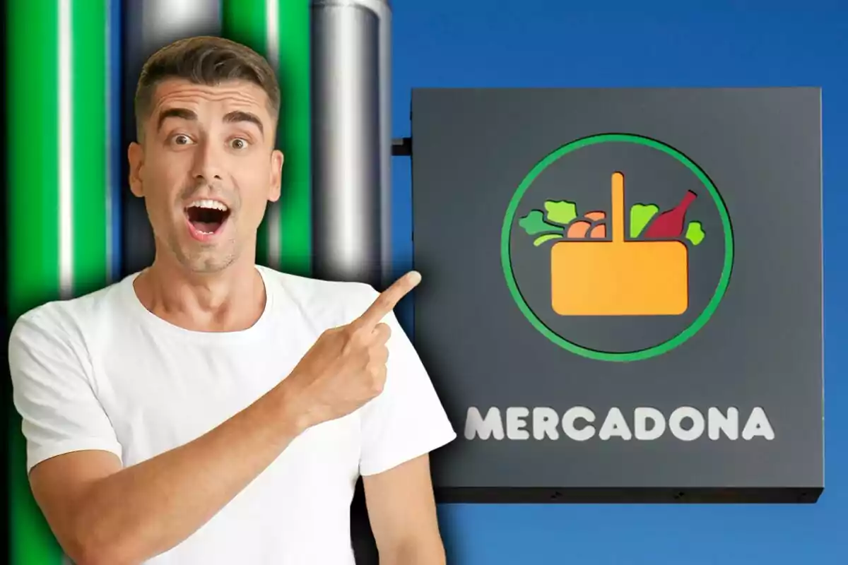 Un hombre sorprendido señala el logotipo de Mercadona en un cartel.