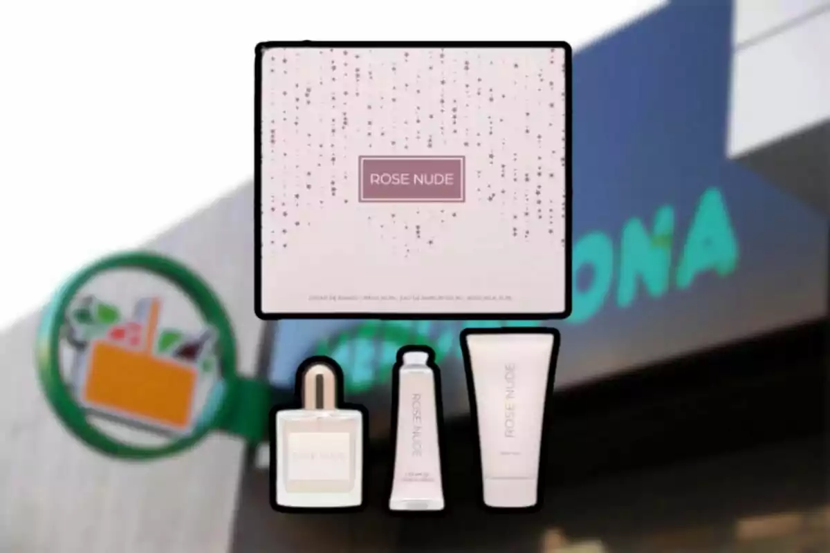 Un set de productos de belleza llamado Un set de productos de belleza llamado