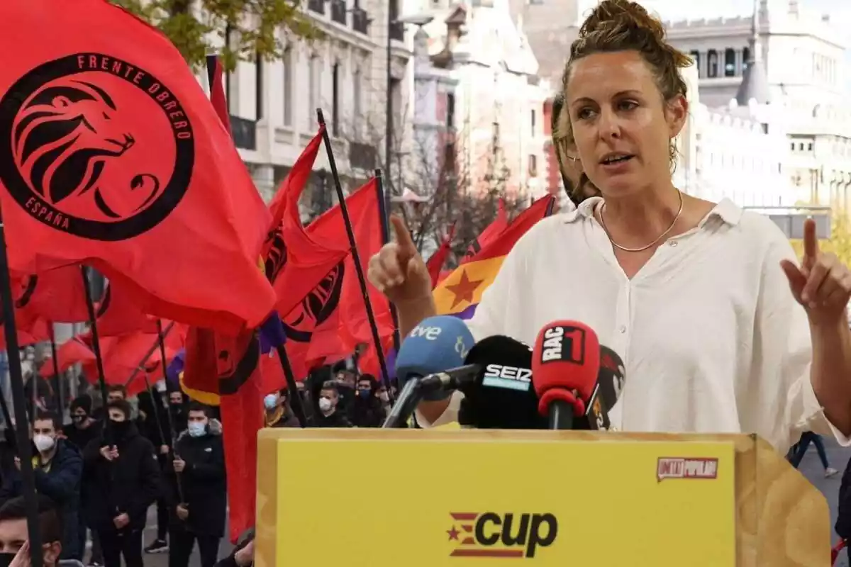 Montaje de una manifestación de Frente Obrero con la la líder de la CUP Mireia Vehí