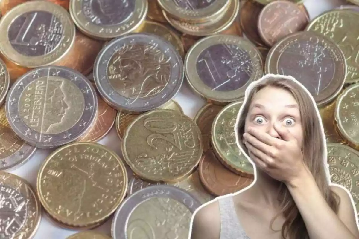 Imagen de fondo de varias monedas de euro y otra imagen de una mujer sorprendida