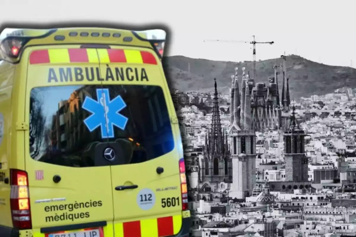 Una ambulancia amarilla con la palabra "AMBULÀNCIA" en la parte trasera está superpuesta sobre una imagen en blanco y negro de una ciudad con una catedral al fondo.