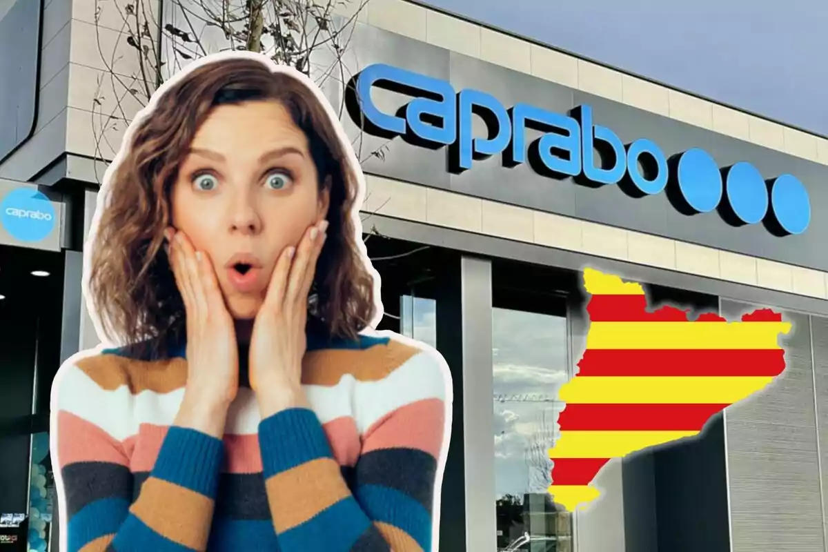 Mujer sorprendida frente a una tienda de Caprabo con un mapa de Cataluña.