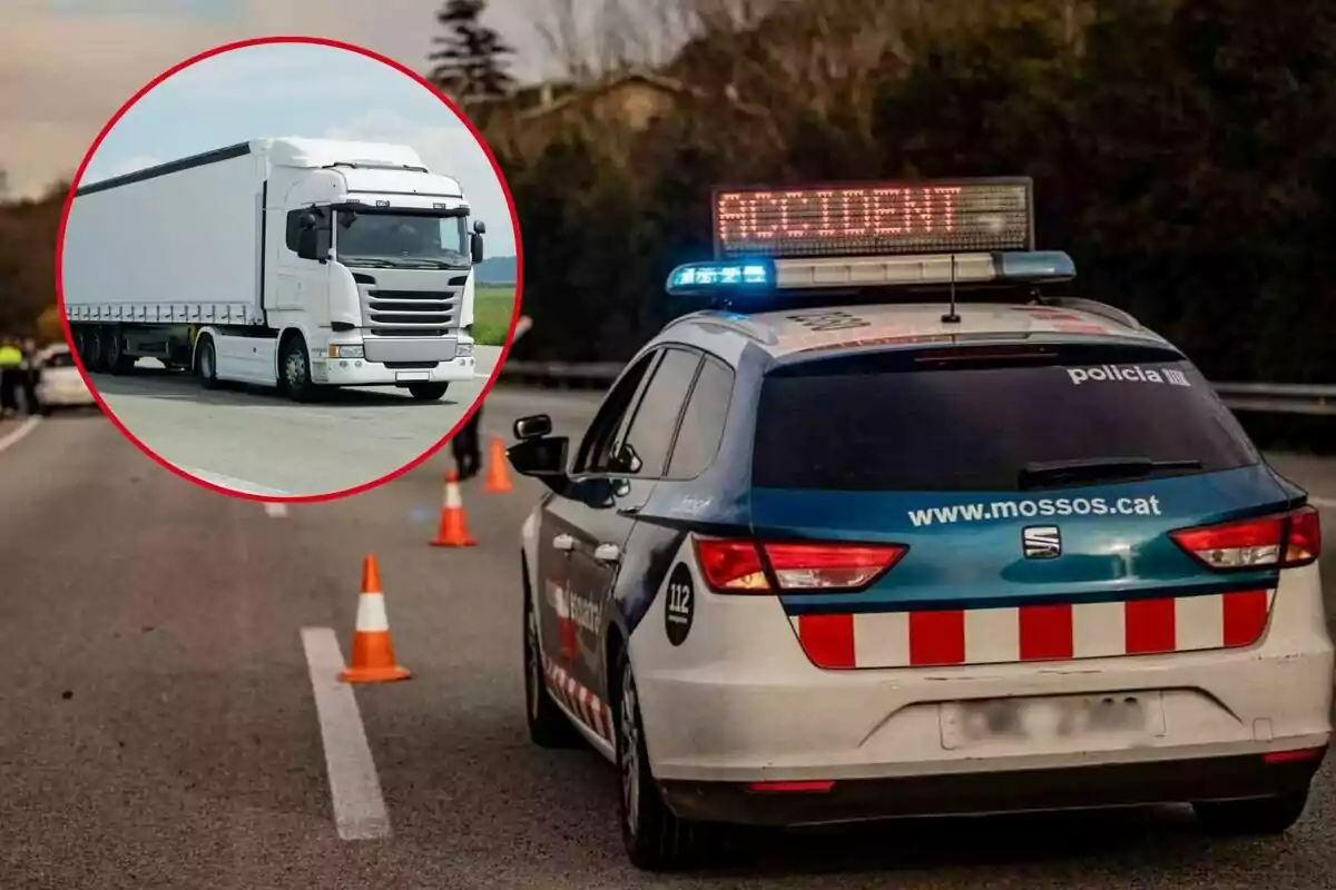 Un coche de policía con luces encendidas y un letrero de "ACCIDENT" en la parte superior, con un camión blanco en un círculo rojo en la esquina superior izquierda.