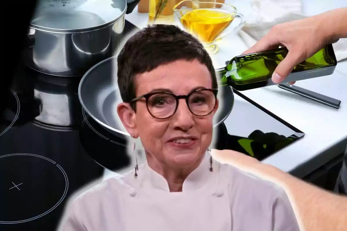 Carme Ruscalleda con gafas y chaqueta de chef aparece frente a una cocina con utensilios y una mano vertiendo aceite en una sartén.