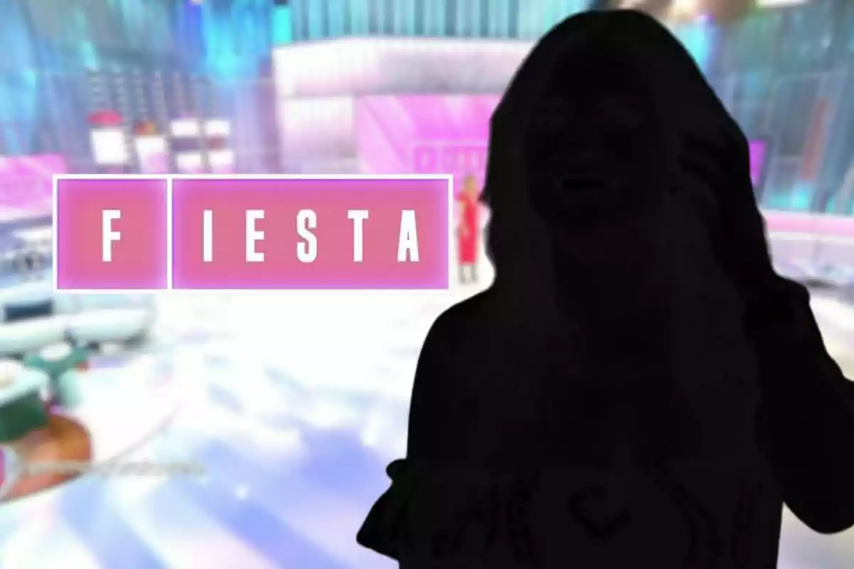 Una silueta oscura de una persona se encuentra frente a un fondo colorido con la palabra "FIESTA" en letras grandes y rosadas.