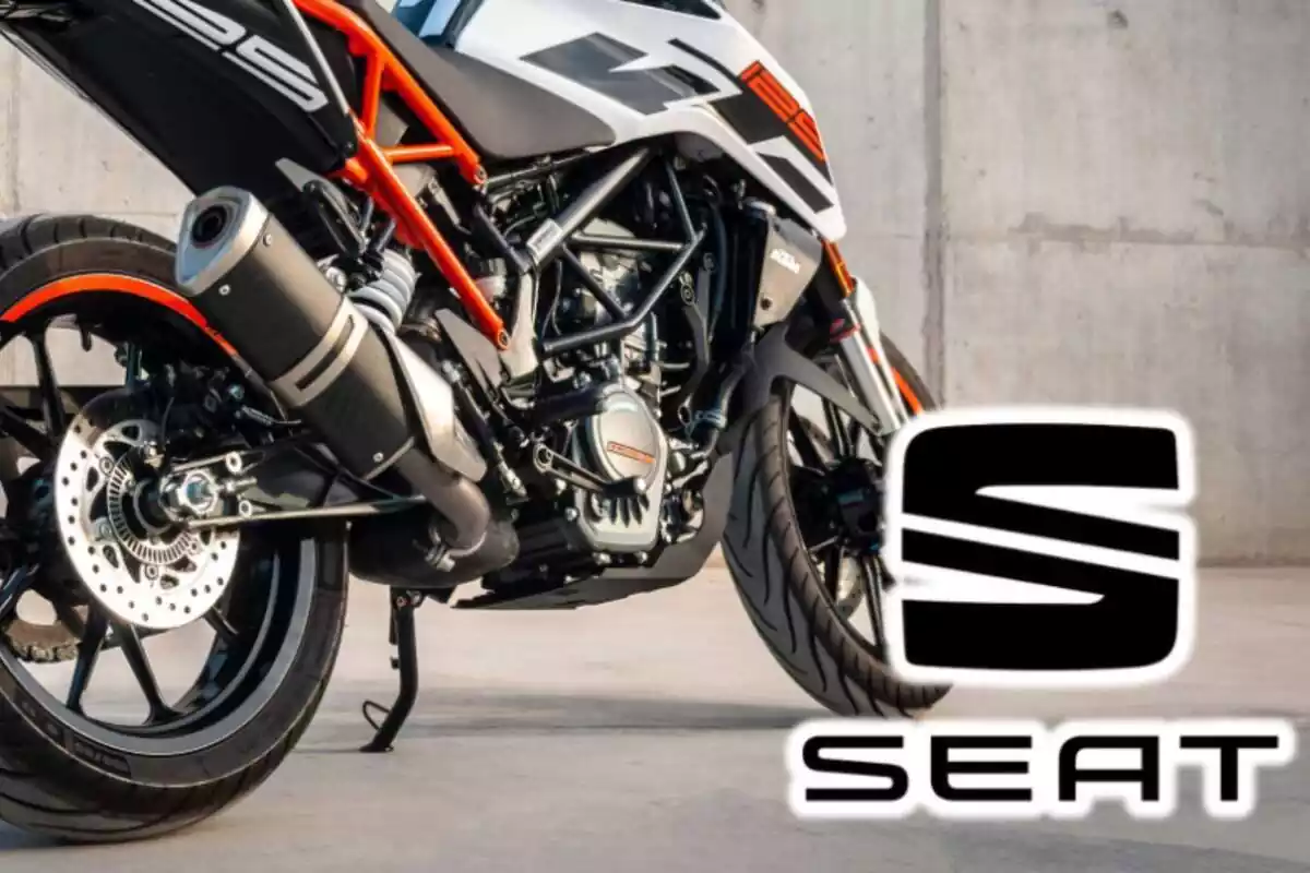 Montaje de fotos de primer plano de una moto y, al lado, el logo de Seat Montaje de fotos de primer plano de una moto y, al lado, el logo de Seat