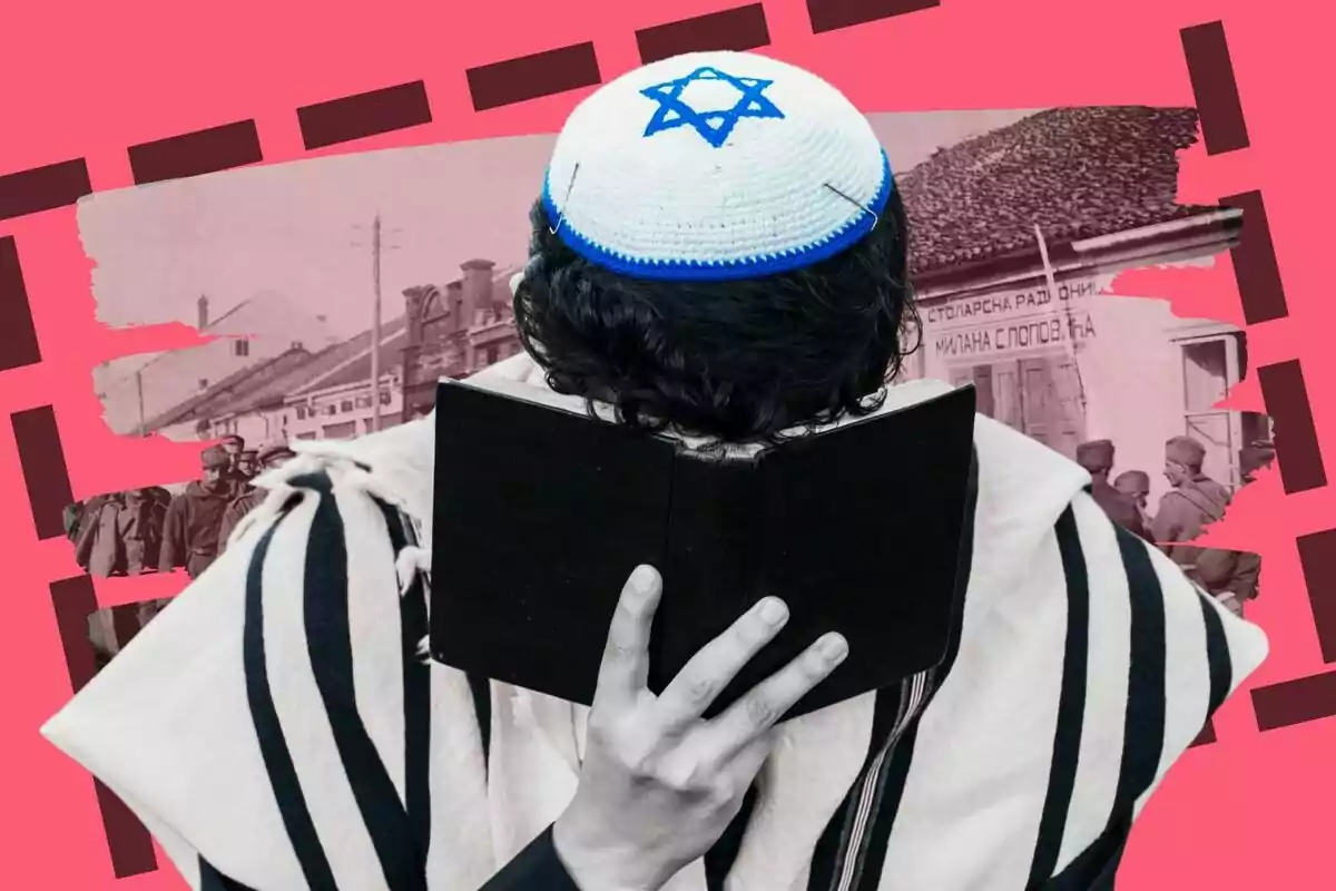 Persona de espaldas con kipá blanca y azul leyendo un libro, vistiendo un talit, sobre un fondo rosa con una imagen antigua en blanco y negro.