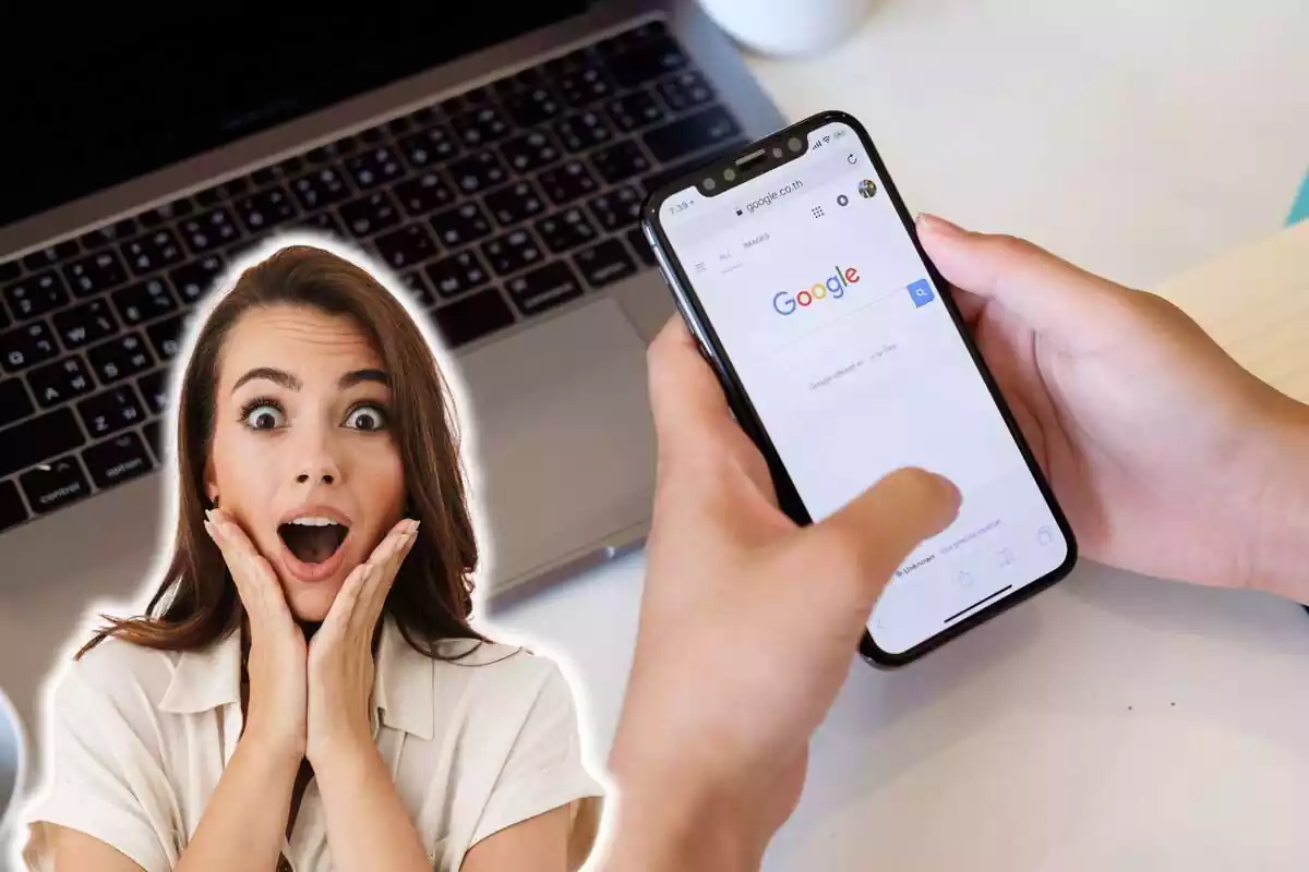 Montaje de fotos de unas manos sosteniendo un móvil que tiene abierto un navegador con Google y, al lado, una mujer con rostro de sorpresa