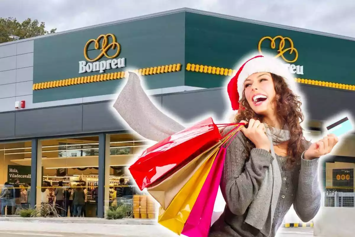 Montaje de fotos de la fachada de un supermercado Bonpreu y una mujer sujetando una tarjeta de crédito haciendo compras navideñas