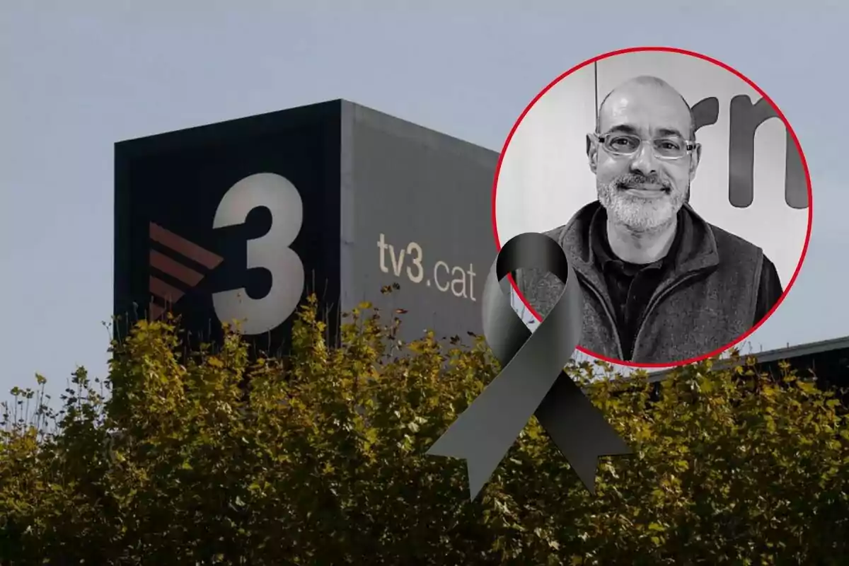 Edificio de TV3 con un lazo negro de luto y la imagen de Marc Boada desenfocado en un círculo rojo.