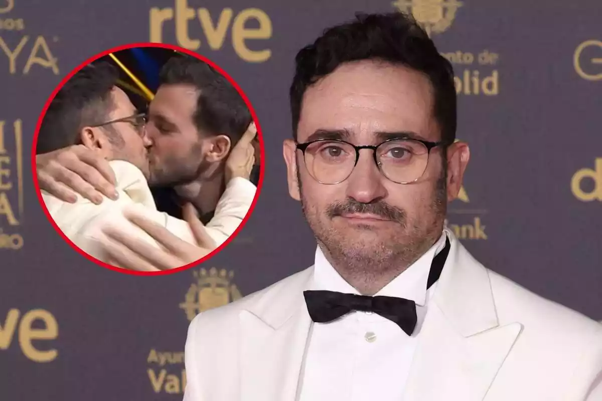 Montaje de fotos de un primer plano del director Juan Antonio Bayona en la alfombra roja de los Premios Goya y una captura de su beso con Alejandro Navas, su actual pareja