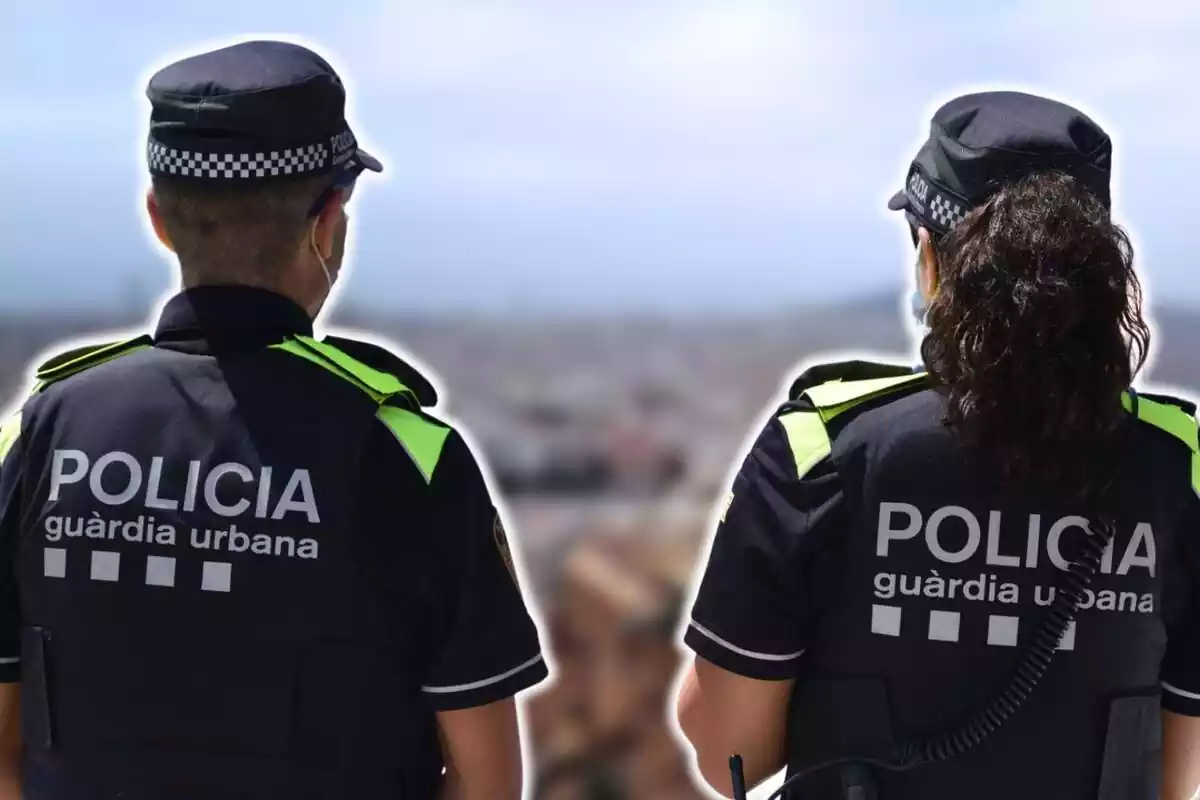 Montaje de la Guardia Urbana de Barcelona y los búnkeres del Carmel