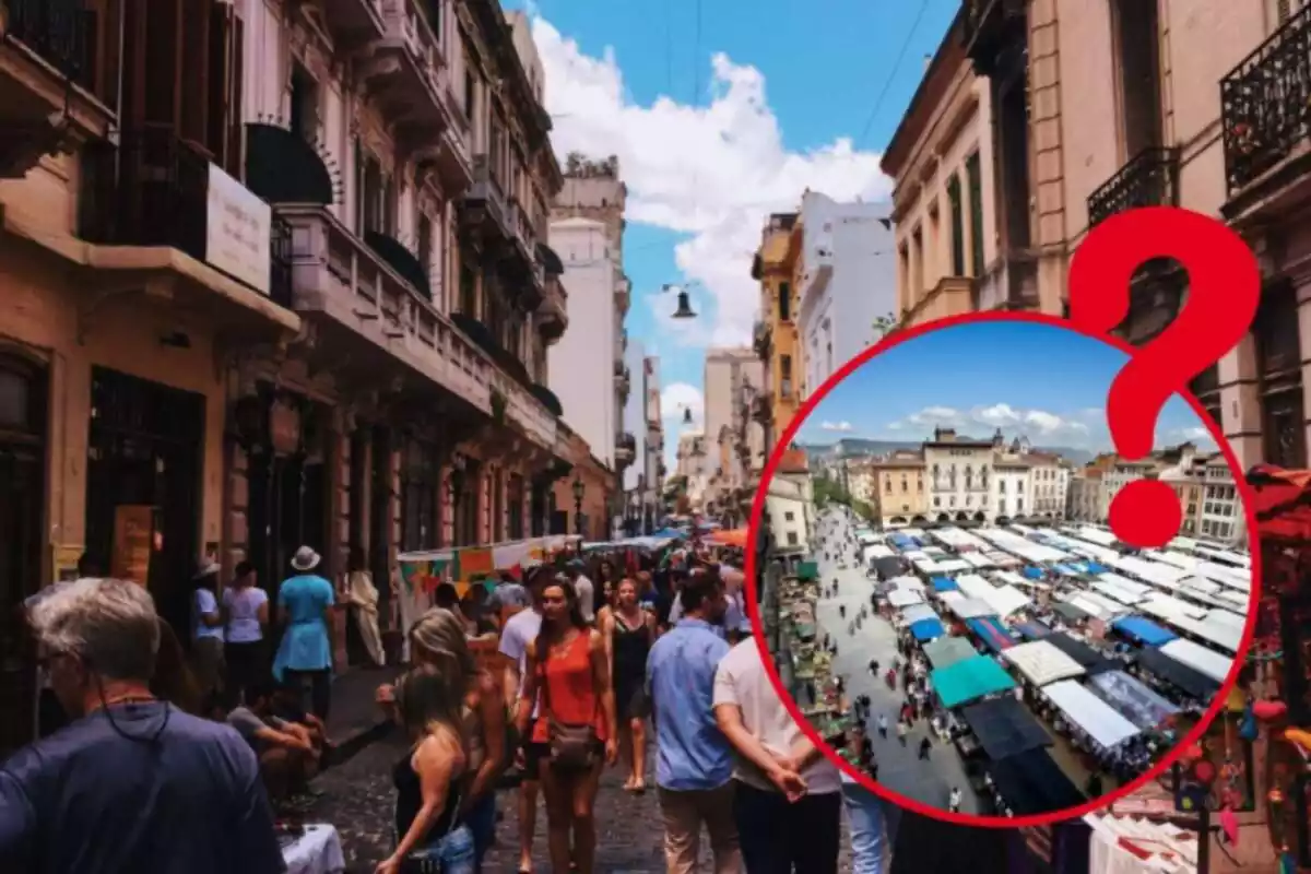 Montaje de un mercadillo en la calle, paradas del mercado de Vic y un interrogante