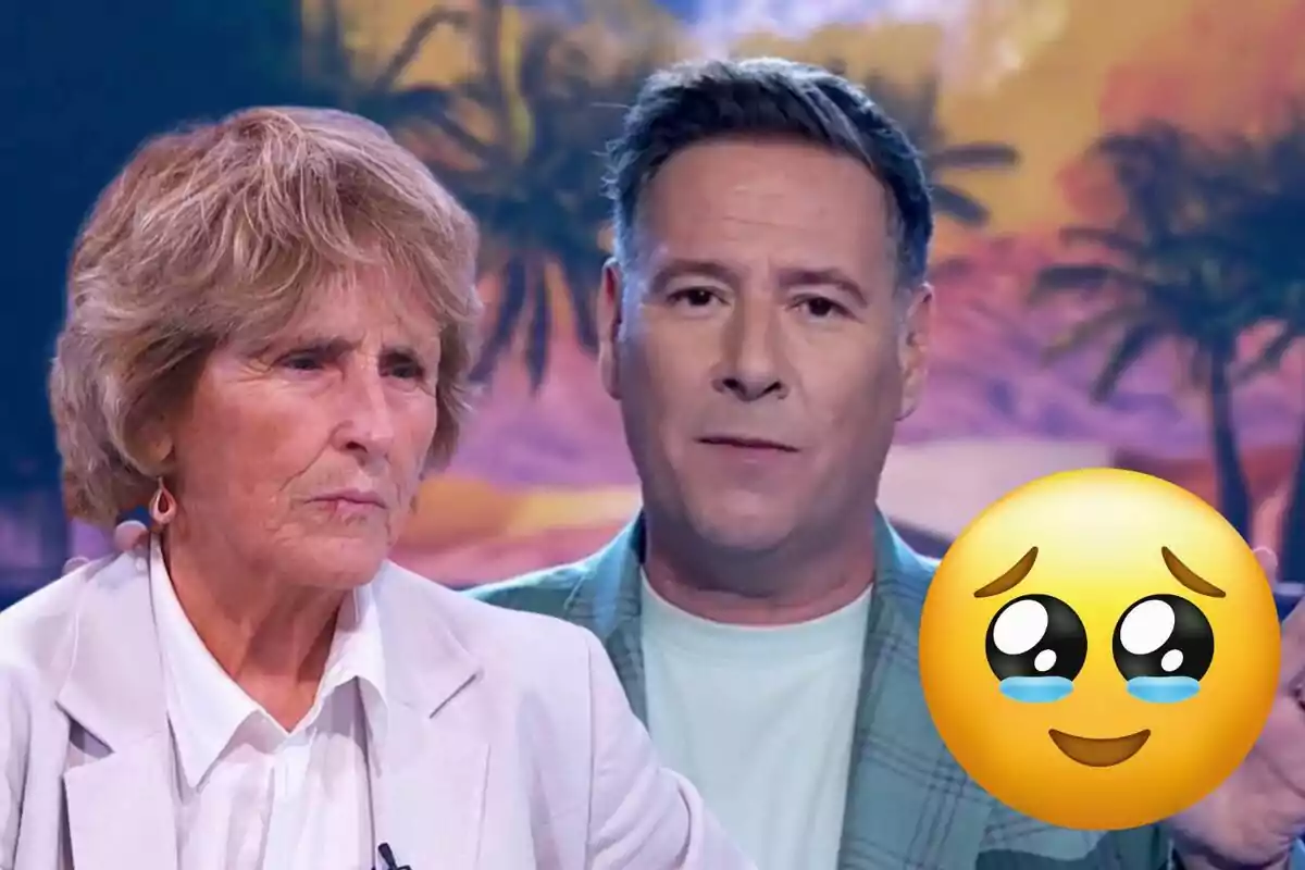 Mercedes Milá y Carlos Latre en un programa de televisión con un emoji de cara llorando superpuesto.