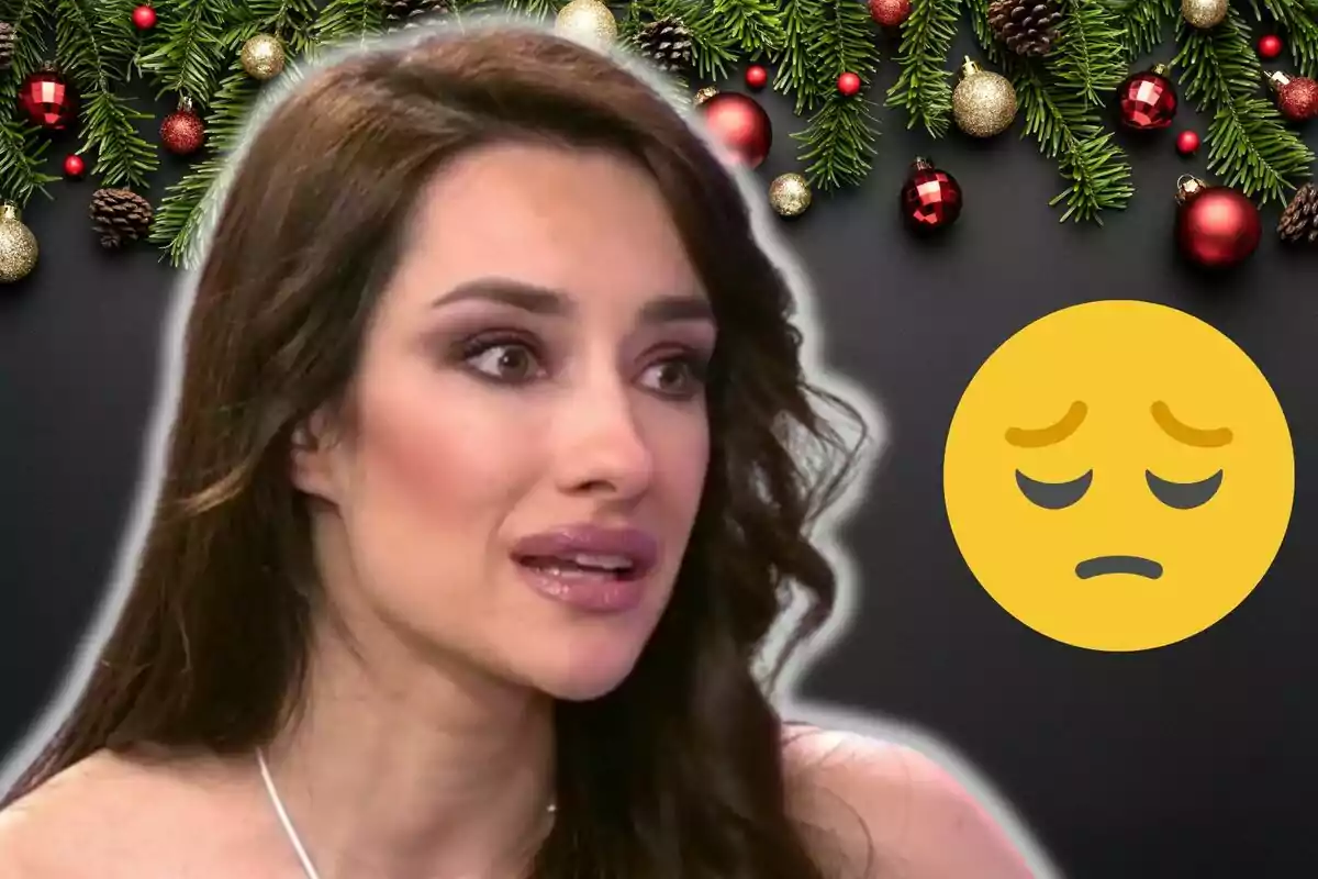 Adara Molinero con expresión seria junto a un emoji triste y decoración navideña.