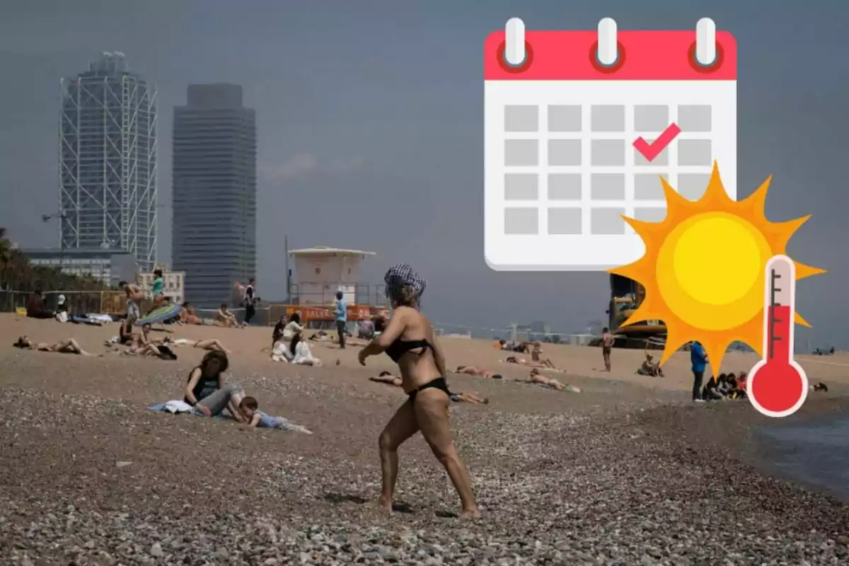 Personas disfrutando de un día soleado en la playa con un calendario y un icono de sol y temperatura en la esquina superior derecha.