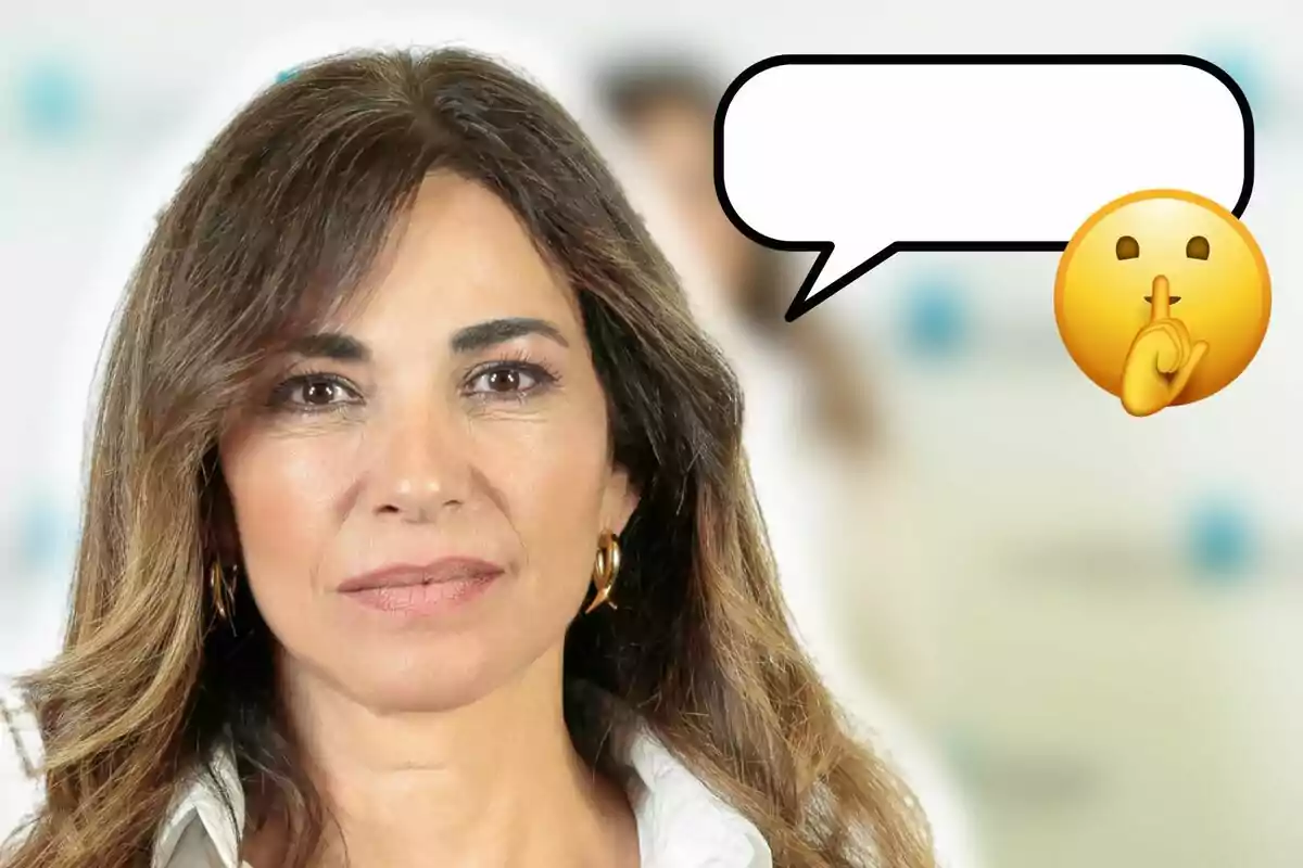 Mariló Montero de cabello castaño con expresión seria y un emoji de silencio junto a un globo de diálogo vacío.