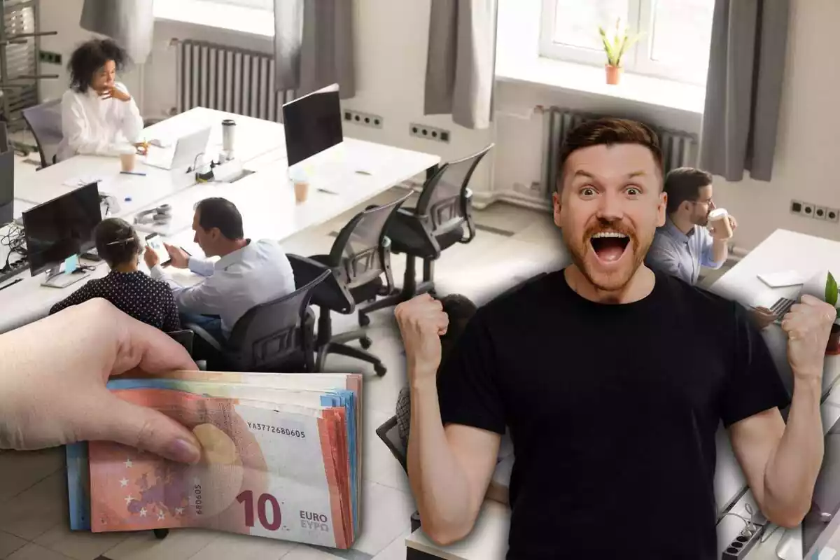 En primer plano una persona alegre, con los brazos levantados, y a la izquierda una mano sujeta un fajo de billetes, mientras que en el fondo hay trabajadores en una oficina