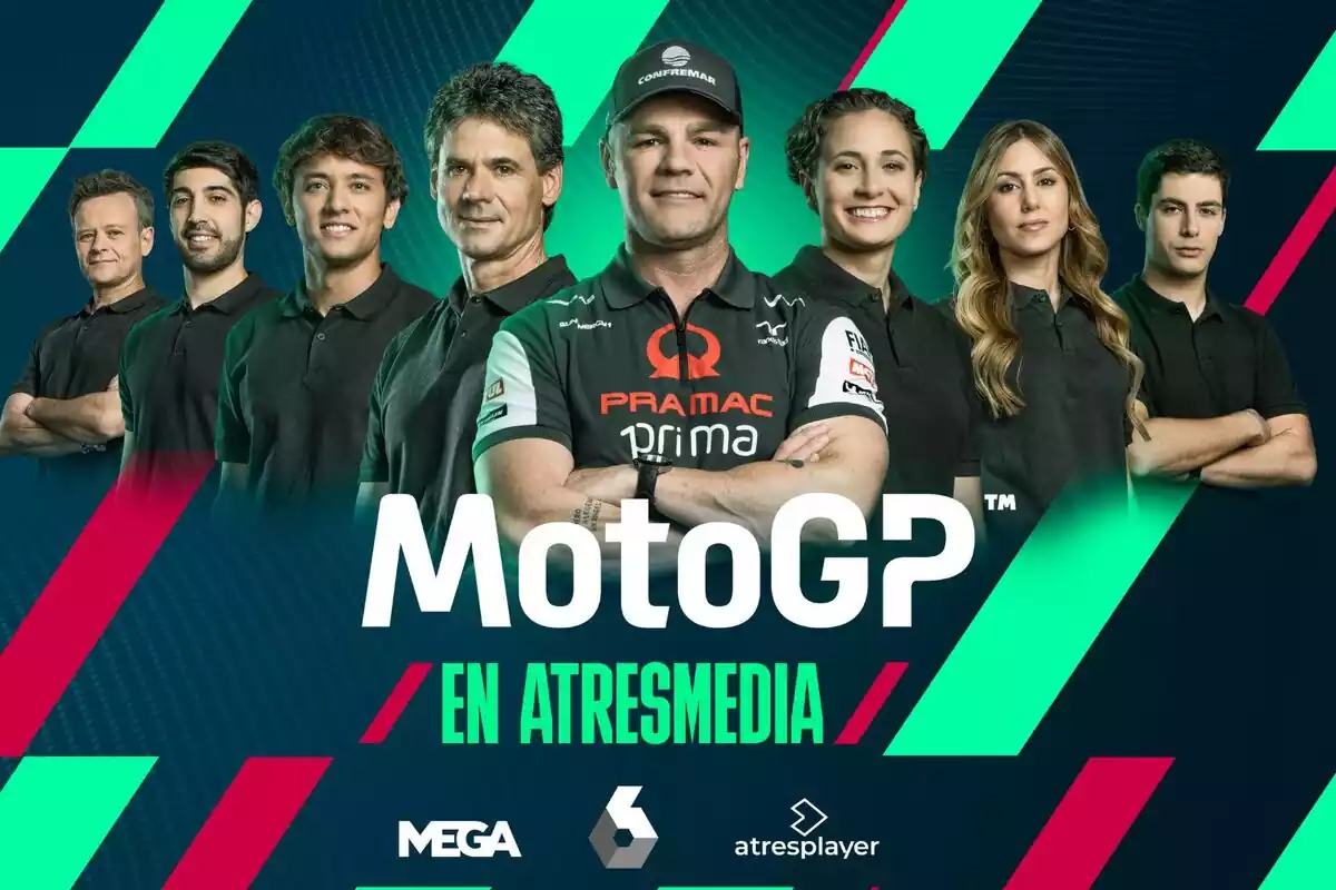 Creatividad con los presentadores de la MotoGP en Atresmedia: Isabel Romero, Darío Montero, Víctor Lluch, Álex Crivillé, Fonsi Nieto, Ana Carrasco, Gonzalo de Martorell y Álvaro Jiménez