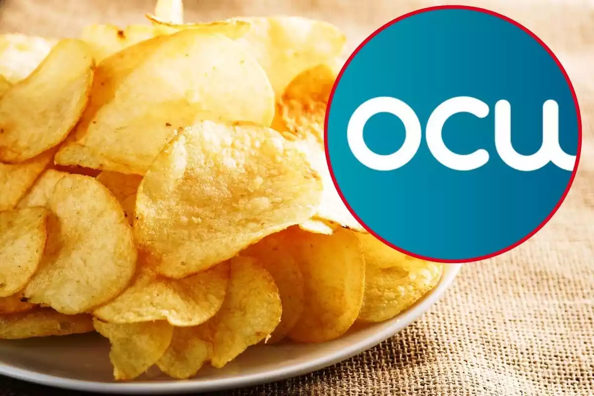 Patatas fritas y el logo de la OCU