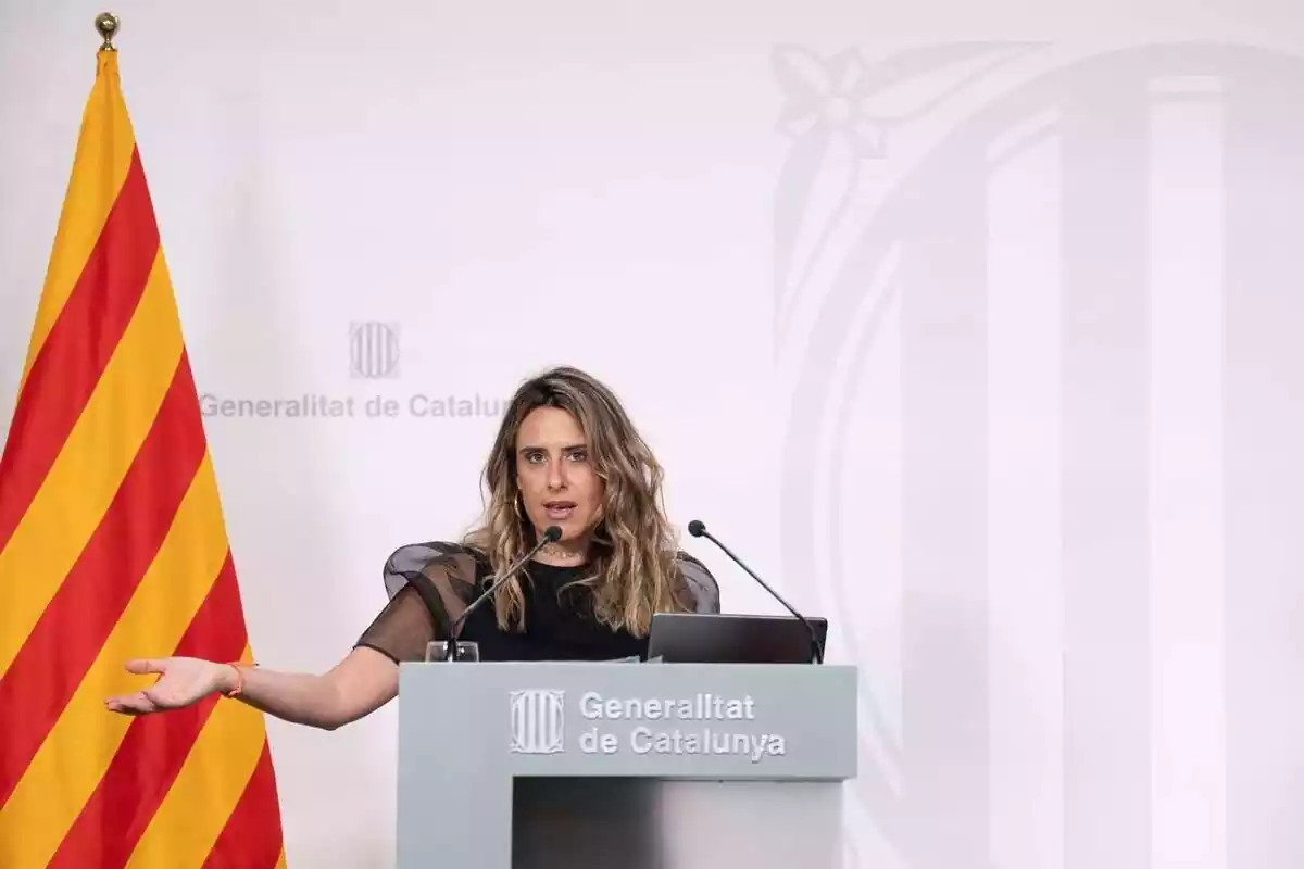 La portavoz del Govern, Patrícia Plaja, durante una rueda de prensa tras la reunión del Consell Executiu, en el Palau de la Generalitat