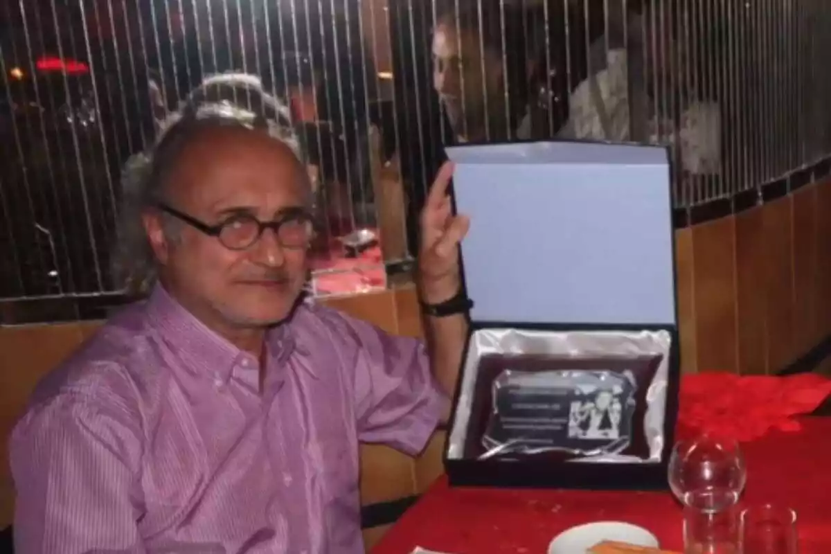 Pep Melendres con un premio de plata Pep Melendres con un premio de plata