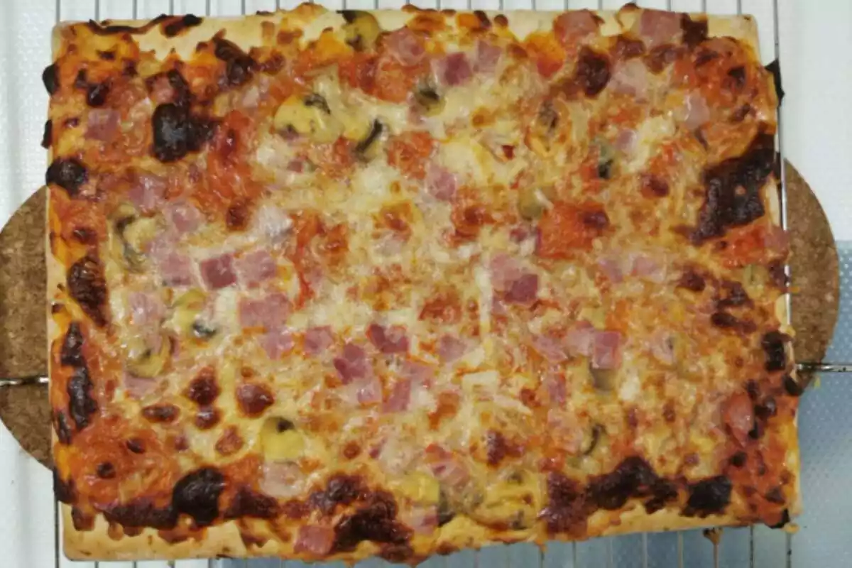 Nueva pizza familiar de Lidl hecha al horno Nueva pizza familiar de Lidl hecha al horno