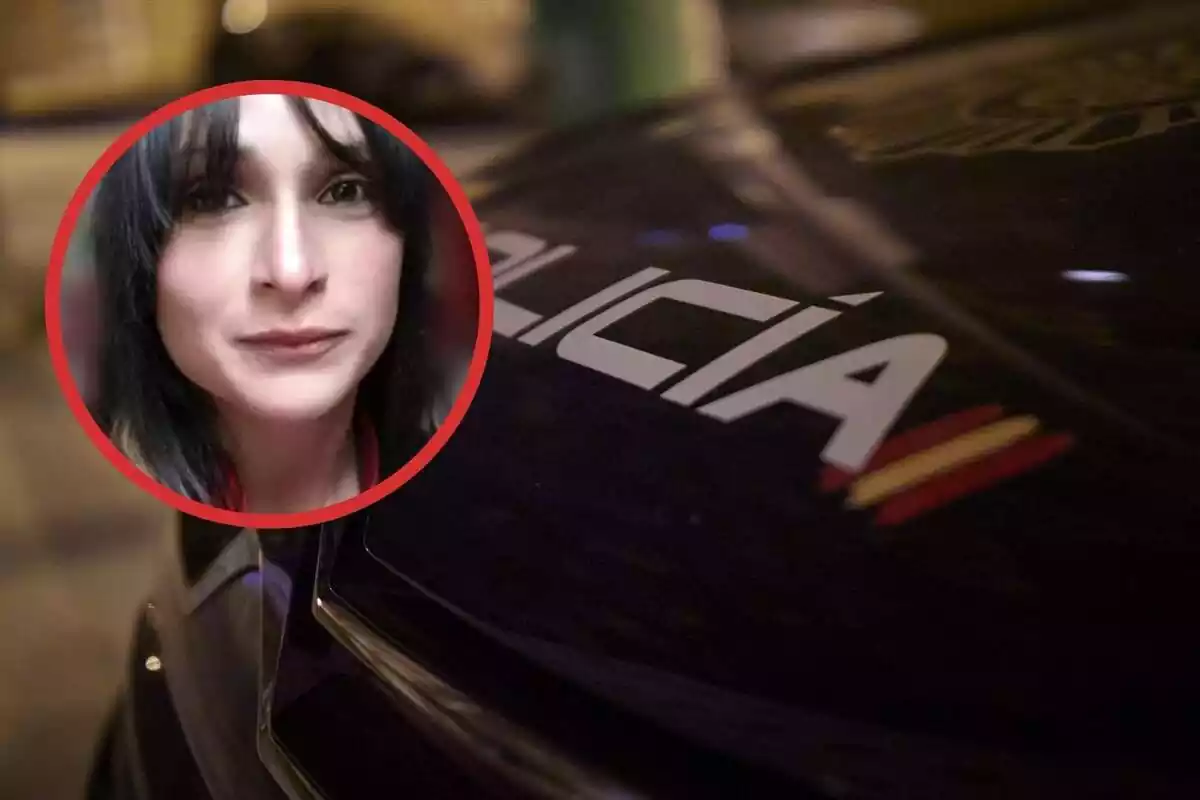 Un coche de policia y la imagen de Andrea, mujer desaparecida
