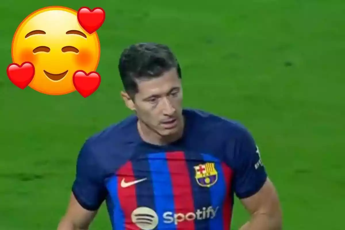 Imagen de Robert Lewandowski celebrando un gol en el Camp Nou.