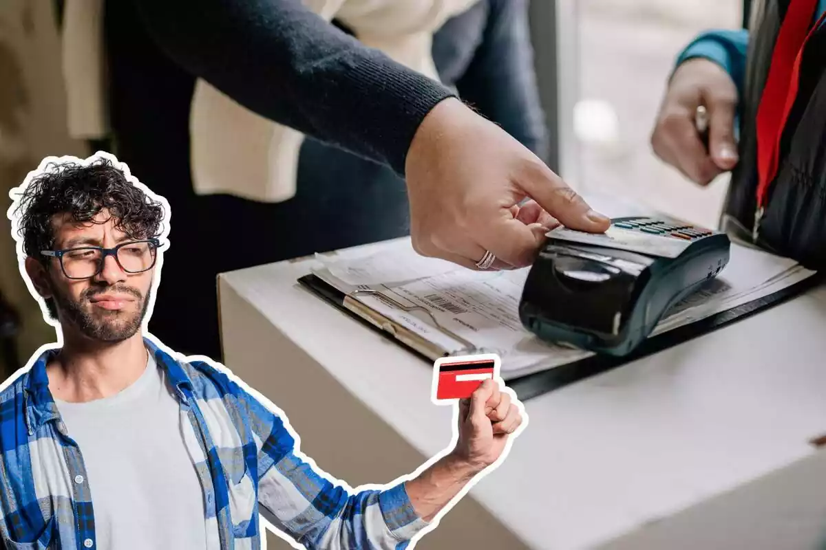 Montaje con una imagen de fondo de una persona pagando en un tpv y otra de un hombre sujetando una tarjeta en su mano