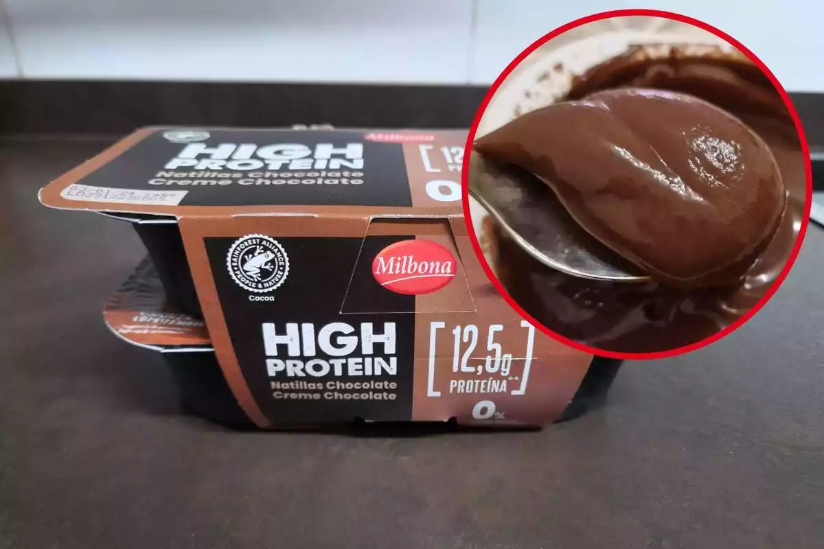 Pack de cuatro natillas de chocolate high protein de Lidl y una imagen de su textura Pack de cuatro natillas de chocolate high protein de Lidl y una imagen de su textura