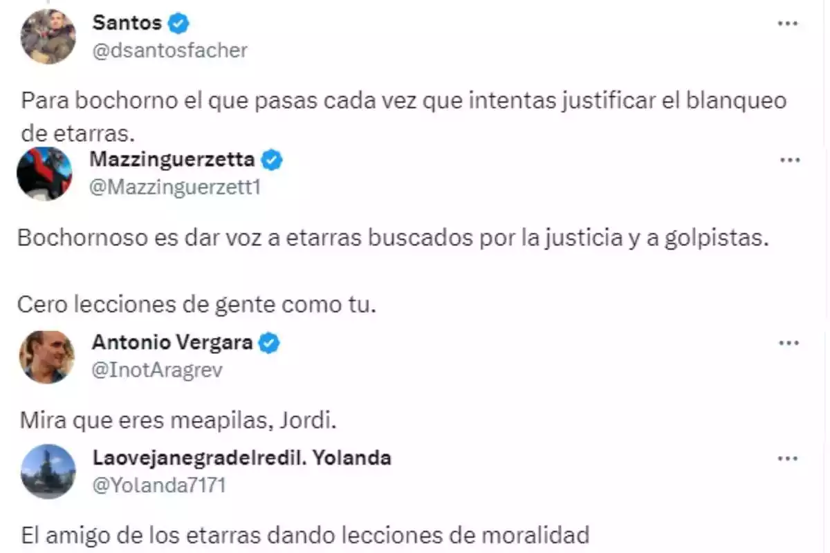 Capturas de varios tuits críticos con Jordi Évole Capturas de varios tuits críticos con Jordi Évole